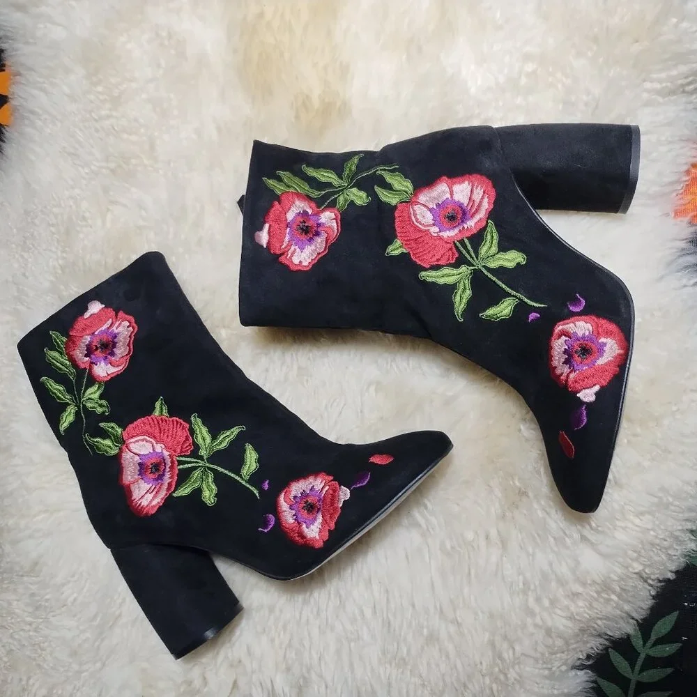 Topshop Faux Suede Black Madame Floral Embroidery Boots-Sz 9.5 - Picture 1 of 11